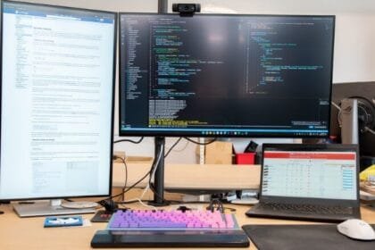 أفضل شاشات الكمبيوتر للمبرمجين والمصممين