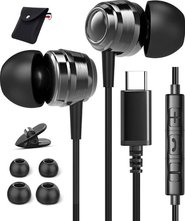 سماعات أذن داخلية USB-C بخامات معدنية وأداء صوتي فائق الوضوح