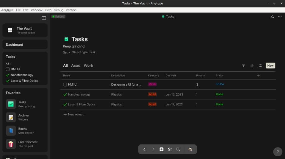 عرض صفحة المشاريع والمهام داخل تطبيق Anytype على جهاز الكمبيوتر.