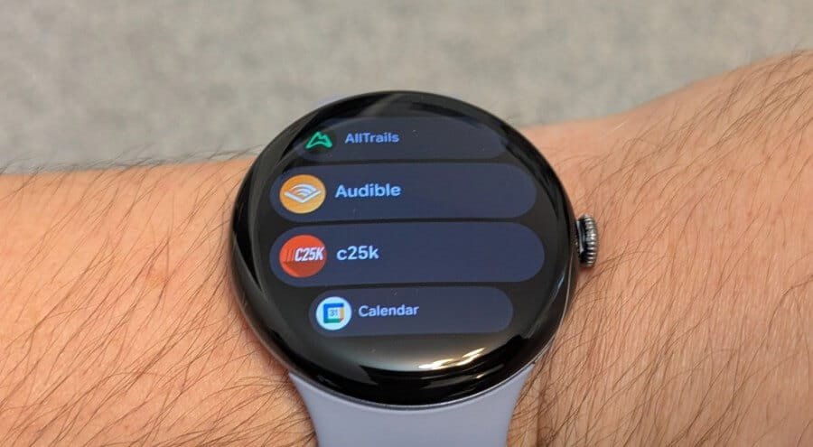 تطبيق Audible من أمازون على ساعة آبل لتشغيل الكتب الصوتية مباشرة بدون آيفون